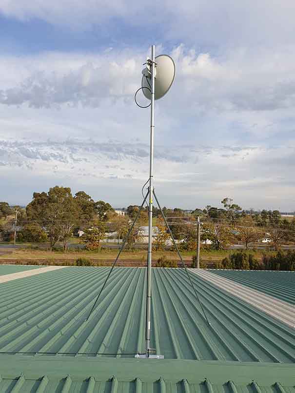 Photo of the microwave link that delivers our 100Mbps fixed wireless internet to school in Victoria 